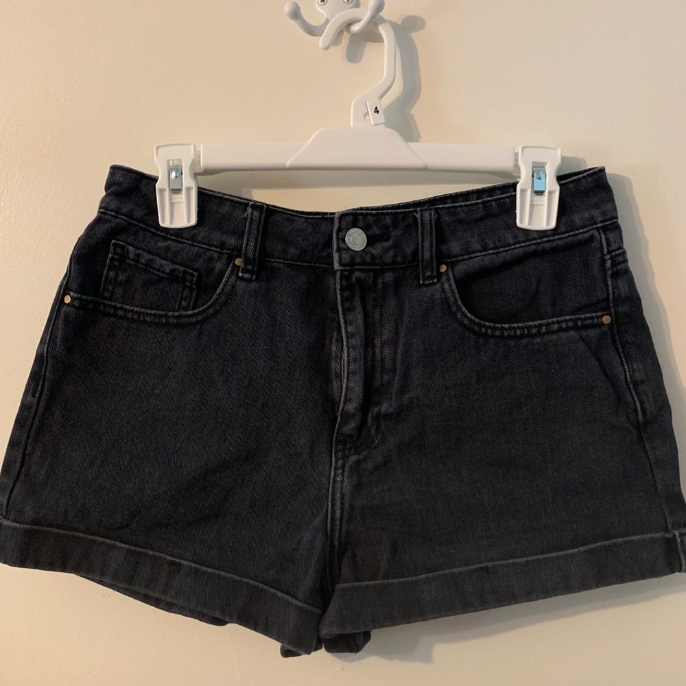 PacSun black denim “mom” shorts